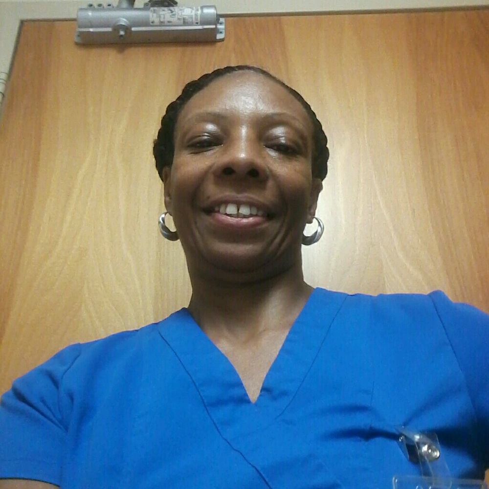 Meet your Posher, Yolanda